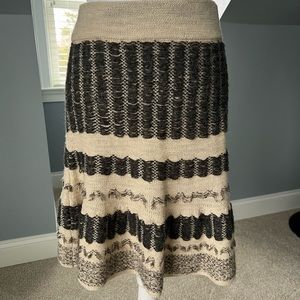 Sparrow by Anthropologie textured skirt Size Small